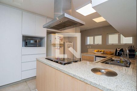 Apartamento à venda com 3 quartos, 208m² em Santa Cecilia, São Paulo