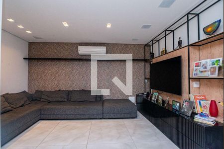Apartamento à venda com 3 quartos, 208m² em Santa Cecilia, São Paulo