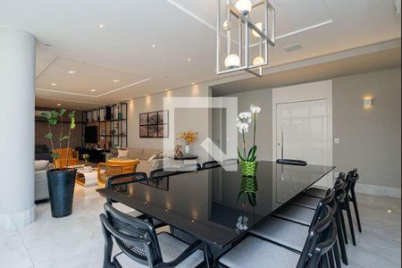 Apartamento à venda com 3 quartos, 208m² em Santa Cecilia, São Paulo