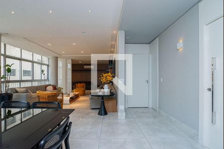 Apartamento à venda com 3 quartos, 208m² em Santa Cecilia, São Paulo