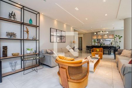 Apartamento à venda com 3 quartos, 208m² em Santa Cecilia, São Paulo