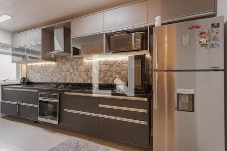 Cozinha  de apartamento para alugar com 2 quartos, 150m² em Petrópolis, Porto Alegre