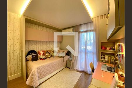 Apartamento à venda com 4 quartos, 200m² em Icaraí, Niterói