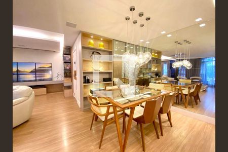 Apartamento à venda com 4 quartos, 200m² em Icaraí, Niterói