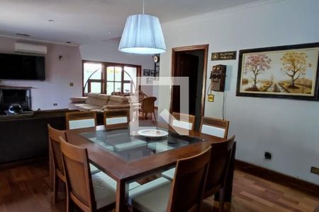 Casa à venda com 4 quartos, 330m² em Alphaville, Santana de Parnaíba