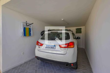 Garagem de casa de condomínio à venda com 3 quartos, 360m² em Vargem Grande, Rio de Janeiro