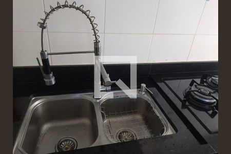 Cozinha de apartamento à venda com 1 quarto, 31m² em Vila Mazzei, São Paulo
