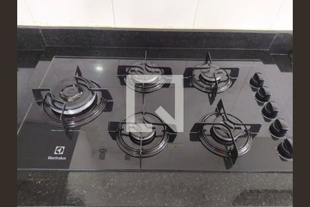 Cozinha de apartamento à venda com 1 quarto, 31m² em Vila Mazzei, São Paulo