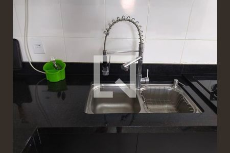 Cozinha de apartamento à venda com 1 quarto, 31m² em Vila Mazzei, São Paulo