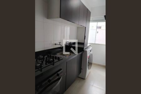 Cozinha de apartamento à venda com 1 quarto, 31m² em Vila Mazzei, São Paulo