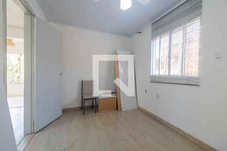 Quarto de casa à venda com 2 quartos, 90m² em Azenha, Porto Alegre