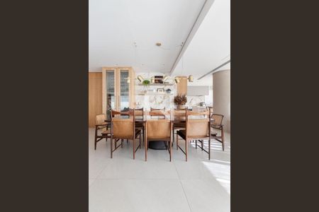 Foto 04 de apartamento à venda com 3 quartos, 251m² em Vila Nova Conceição, São Paulo