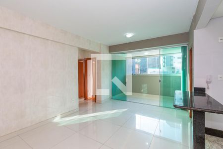 Sala de apartamento à venda com 2 quartos, 75m² em Buritis, Belo Horizonte