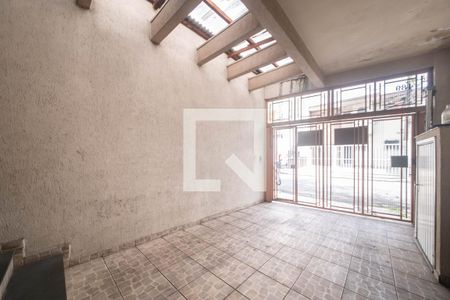 Garagem de casa à venda com 3 quartos, 134m² em Cursino, São Paulo
