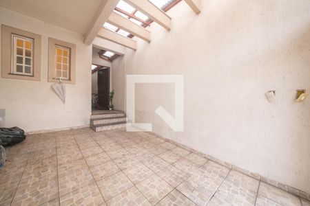 Garagem de casa à venda com 3 quartos, 134m² em Cursino, São Paulo
