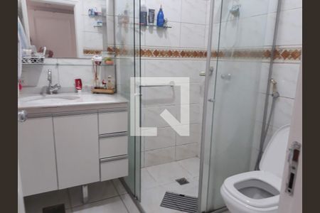 Banheiro de apartamento para alugar com 3 quartos, 200m² em Lourdes, Belo Horizonte