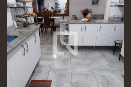 Cozinha de apartamento para alugar com 3 quartos, 200m² em Lourdes, Belo Horizonte