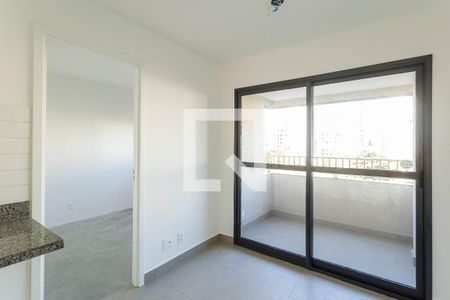 Sala/Cozinha de kitnet/studio à venda com 1 quarto, 26m² em Vila Olímpia, São Paulo