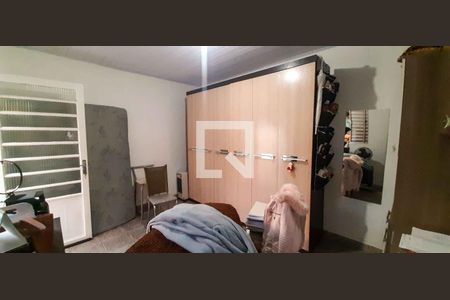 Quarto de Serviço de casa à venda com 3 quartos, 175m² em Pestana, Osasco
