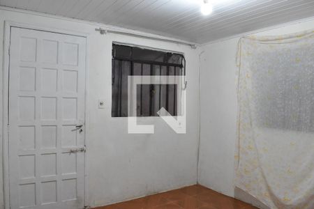 Sala de casa para alugar com 2 quartos, 70m² em Jardim Claudia, Pinhais
