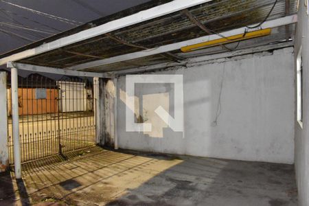 Garagem de casa para alugar com 2 quartos, 70m² em Jardim Claudia, Pinhais