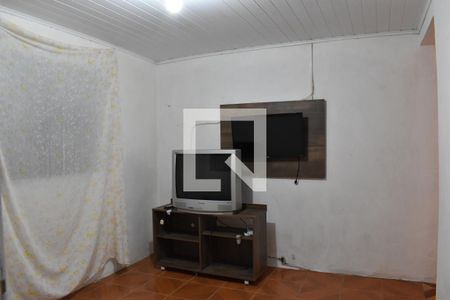 Sala de casa para alugar com 2 quartos, 70m² em Jardim Claudia, Pinhais
