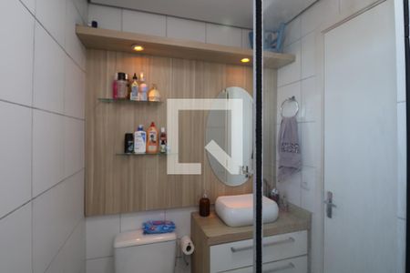 Banheiro de apartamento para alugar com 2 quartos, 52m² em Fátima, Canoas