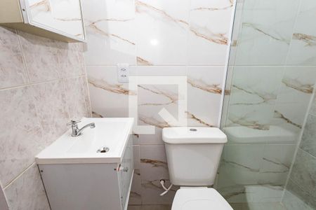 Banheiro de apartamento para alugar com 1 quarto, 28m² em Bela Vista, São Paulo