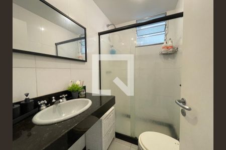Banheiro de apartamento à venda com 2 quartos, 67m² em Vila Isabel, Rio de Janeiro
