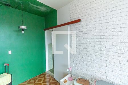Quarto 1 de apartamento para alugar com 2 quartos, 70m² em Vila Valqueire, Rio de Janeiro
