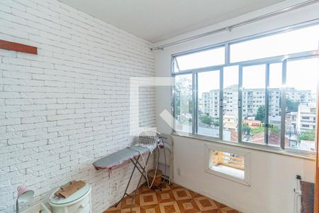 Quarto 1 de apartamento para alugar com 2 quartos, 70m² em Vila Valqueire, Rio de Janeiro