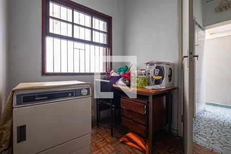 Quarto de Serviço de casa à venda com 3 quartos, 180m² em Vila Madalena, São Paulo