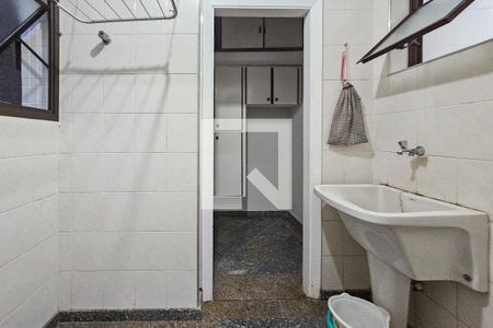 Área de Serviço de apartamento para alugar com 3 quartos, 118m² em Barra Funda, Guarujá