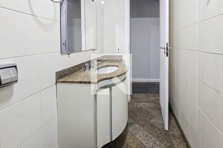 Banheiro Social de apartamento para alugar com 3 quartos, 118m² em Barra Funda, Guarujá