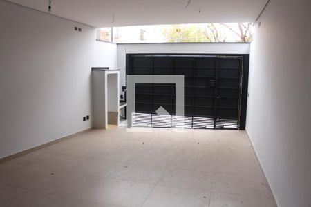 Garagem de casa à venda com 3 quartos, 205m² em Cerâmica, São Caetano do Sul