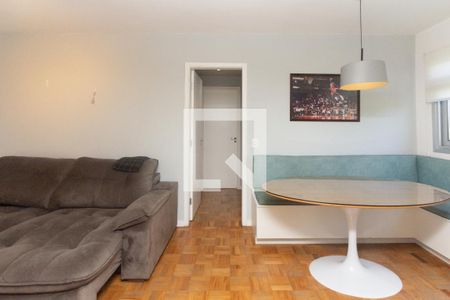 Sala de apartamento à venda com 2 quartos, 62m² em Indianópolis, São Paulo