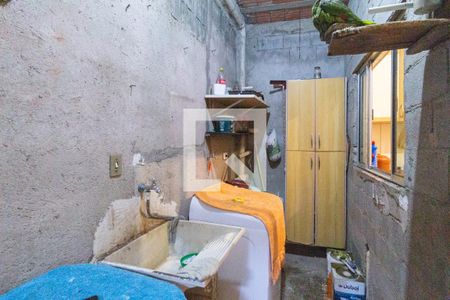 Área de serviço de casa à venda com 3 quartos, 150m² em Santo Antônio, Osasco