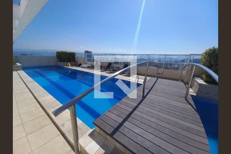 Área comum - Piscina de apartamento para alugar com 3 quartos, 86m² em Centro, São Vicente
