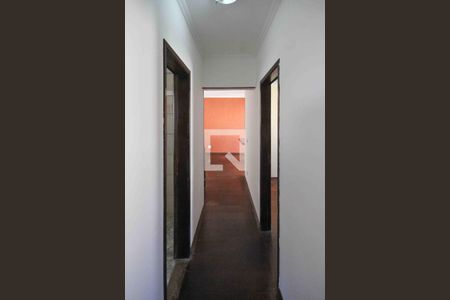 Corredor de apartamento à venda com 3 quartos, 147m² em Parque Tomas Saraiva, São Paulo