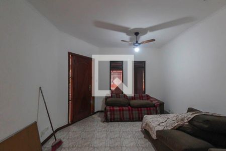 Sala de casa à venda com 6 quartos, 240m² em Vila Cleonice, São Paulo