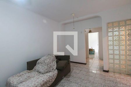 Sala de casa à venda com 6 quartos, 240m² em Vila Cleonice, São Paulo
