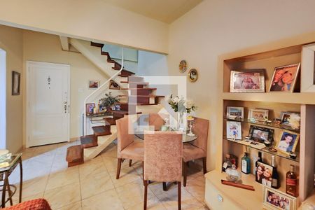 Sala de apartamento à venda com 2 quartos, 79m² em Laranjeiras, Rio de Janeiro