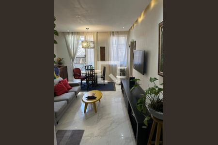 Sala de casa de condomínio à venda com 5 quartos, 170m² em São Cristóvão, Rio de Janeiro