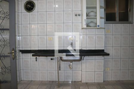 Cozinha de apartamento para alugar com 2 quartos, 70m² em Barra Funda, São Paulo