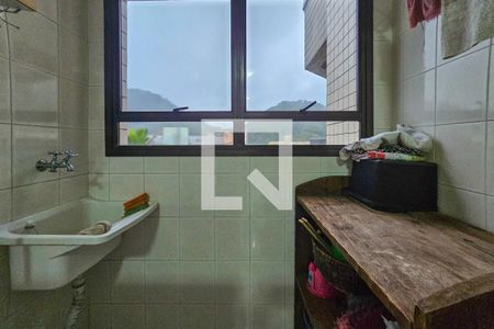 Área de serviço de apartamento para alugar com 2 quartos, 88m² em Vila Julia, Guarujá