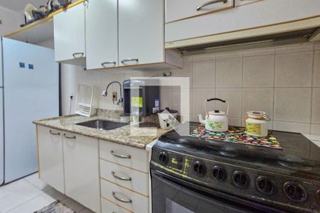 Cozinha de apartamento para alugar com 2 quartos, 88m² em Vila Julia, Guarujá