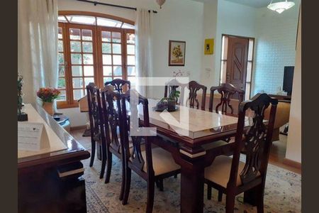 Casa à venda com 4 quartos, 145m² em Indianópolis, São Paulo