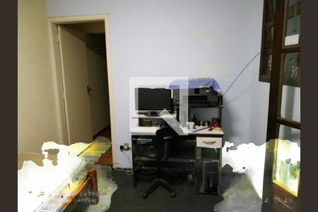 Casa à venda com 3 quartos, 180m² em Vila Assunção, Santo André