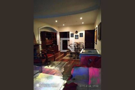 Casa à venda com 3 quartos, 180m² em Vila Assunção, Santo André