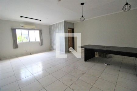 Casa à venda com 7 quartos, 248m² em Parque das Nações, Santo André